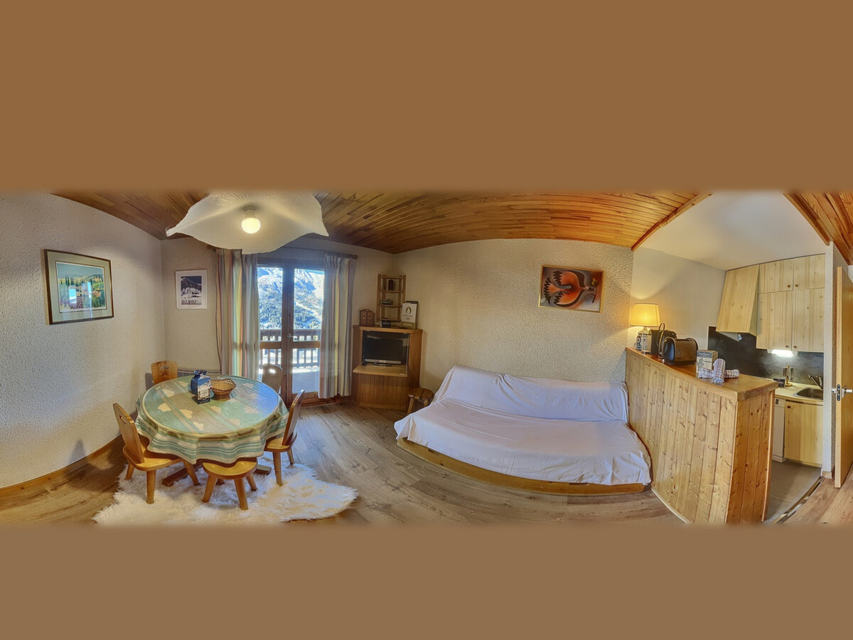 Appartement 2 pièces à 150 m des pistes, balcon vue crêtes - Photo 4