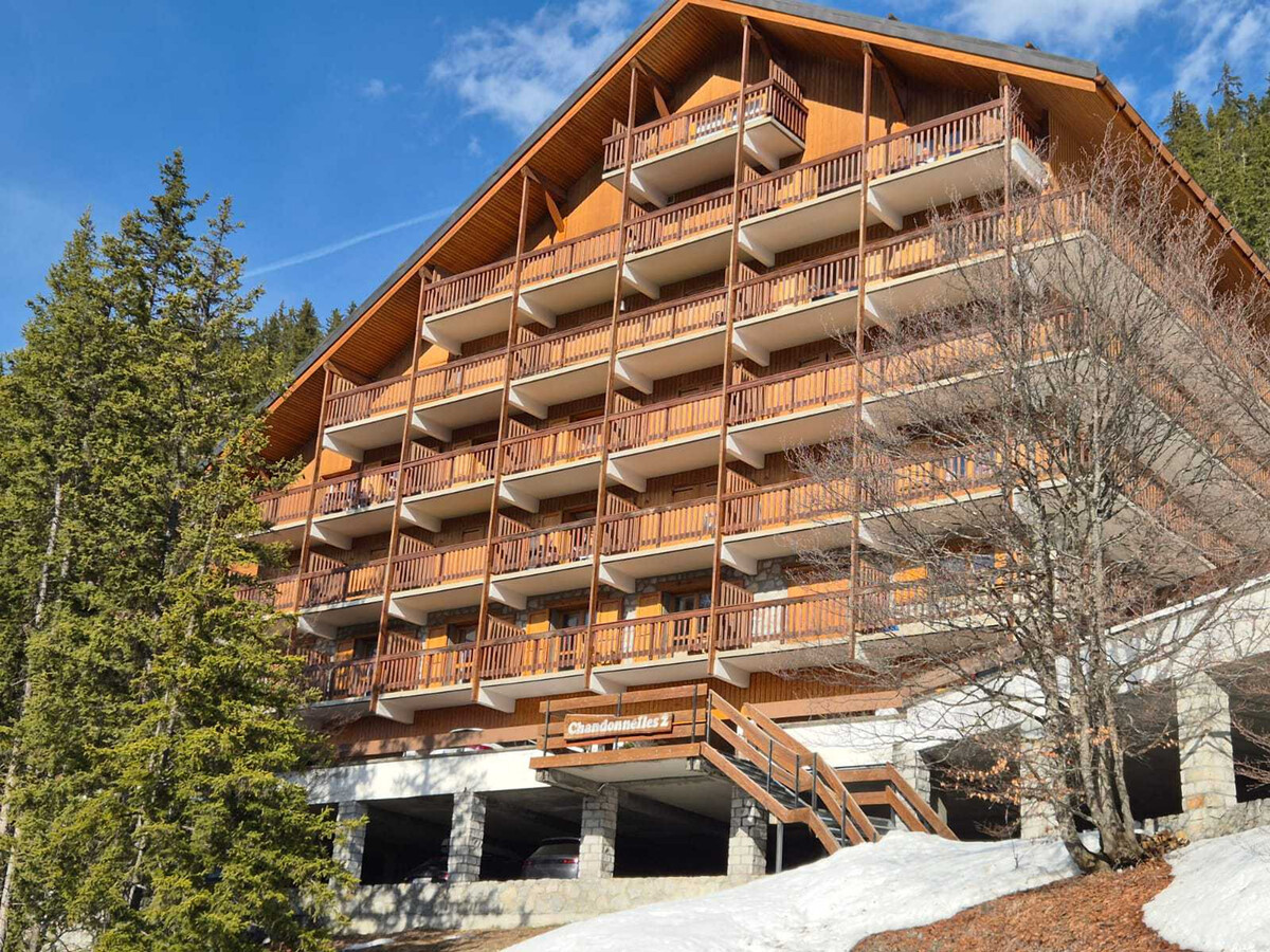 Appartement 2 pièces à 150 m des pistes, balcon vue crêtes - Photo 16