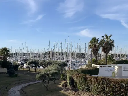 Appartement 3 pièces avec terrasse vue port, Port Camargue : photo 2