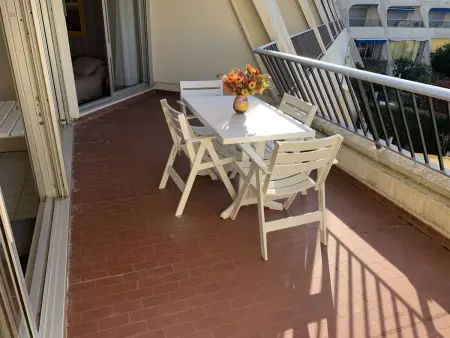 Appartement 3 pièces avec terrasse vue port, Port Camargue : photo 5