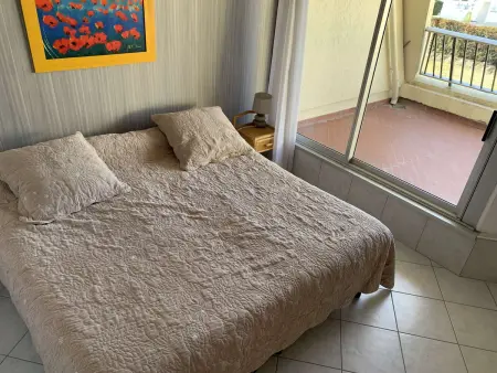 Appartement 3 pièces avec terrasse vue port, Port Camargue : photo 13
