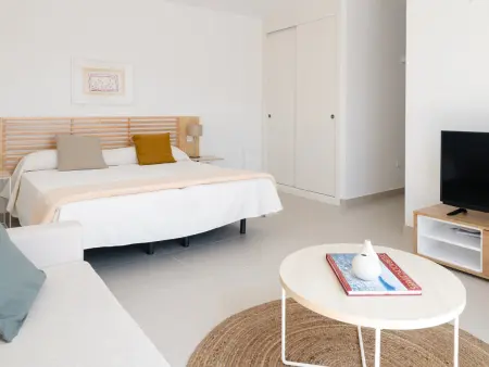 Villa neuve 4 chambres à Playa Blanca, piscine et terrasse 102 m² : photo 21