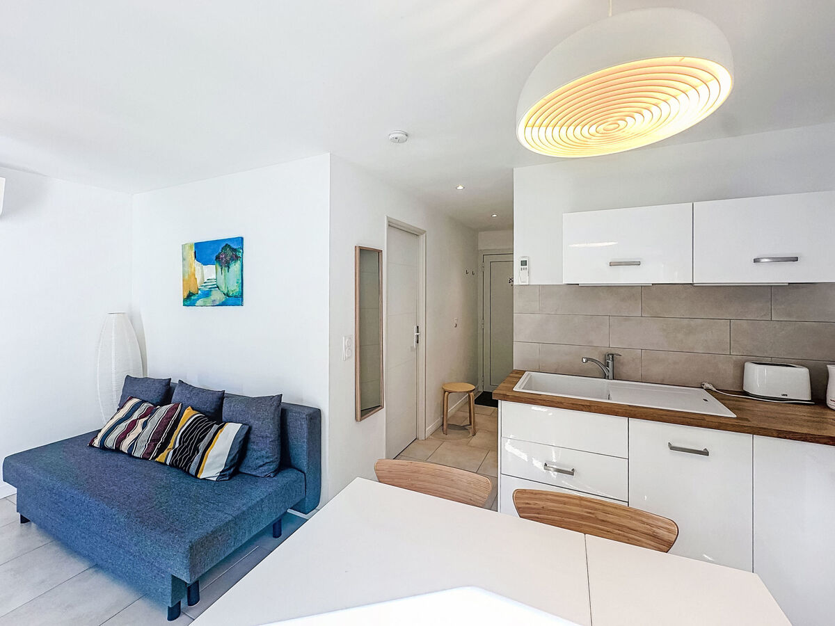 Appartement Le Perregaux, centre du Lavandou, jardin - Photo 8
