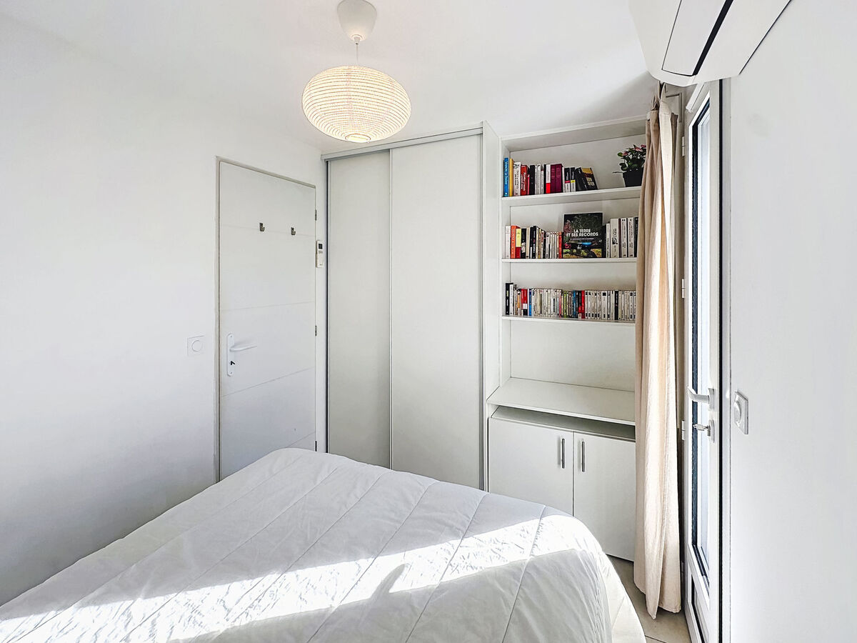 Appartement Le Perregaux, centre du Lavandou, jardin - Photo 15