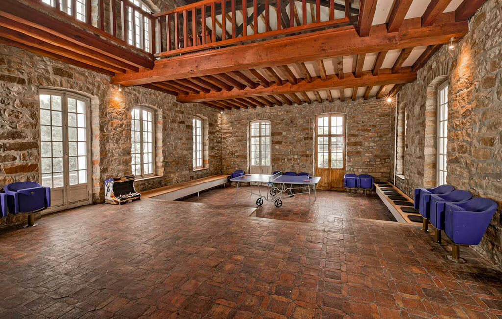 Maison 12 chambres avec piscine chauffée à Villecerf - Photo 4