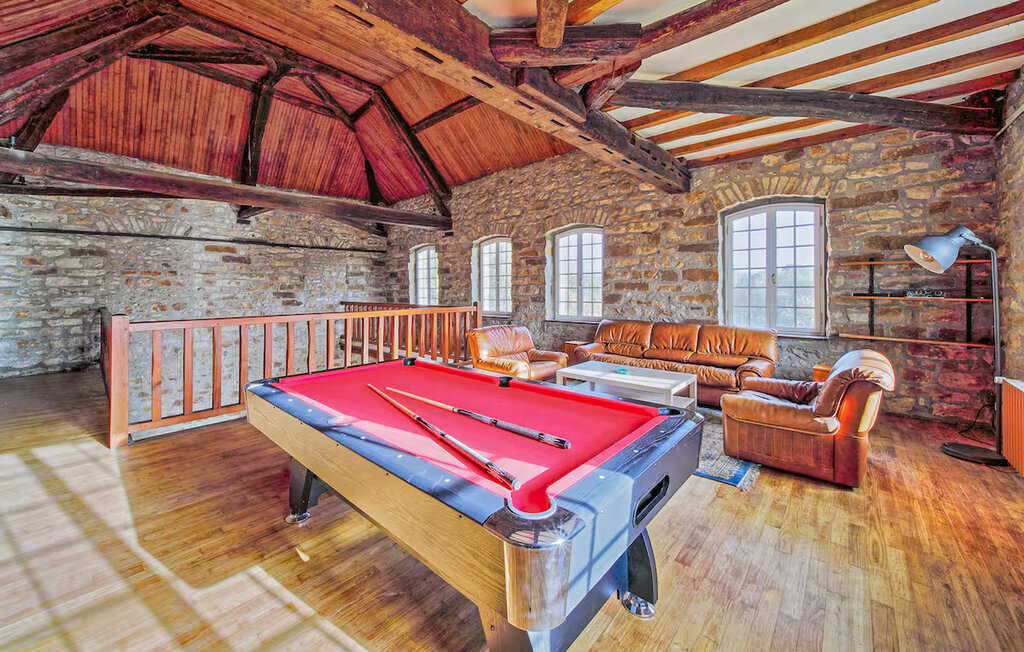Maison 12 chambres avec piscine chauffée à Villecerf - Photo 9