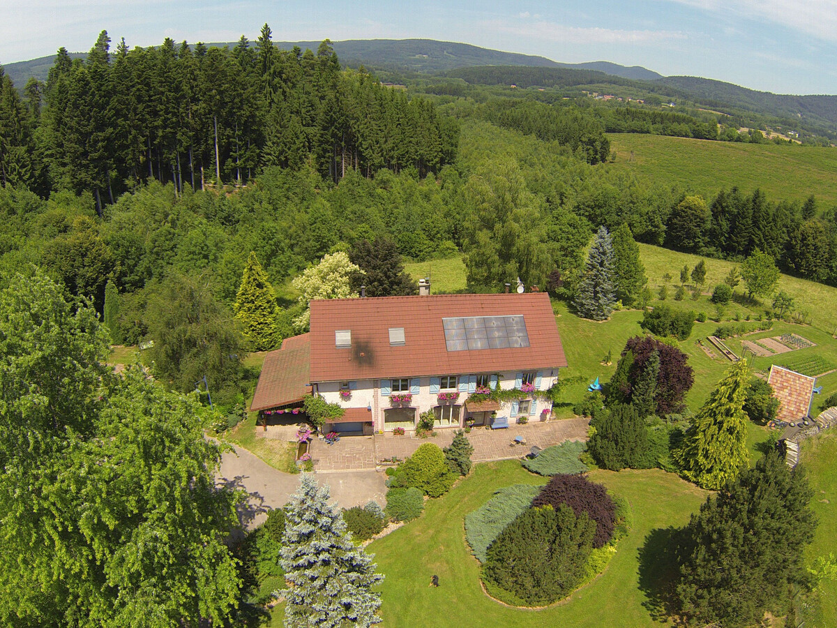Gîte 80 m² avec jardin et jeux, accès randonnées Vosges - Photo 1