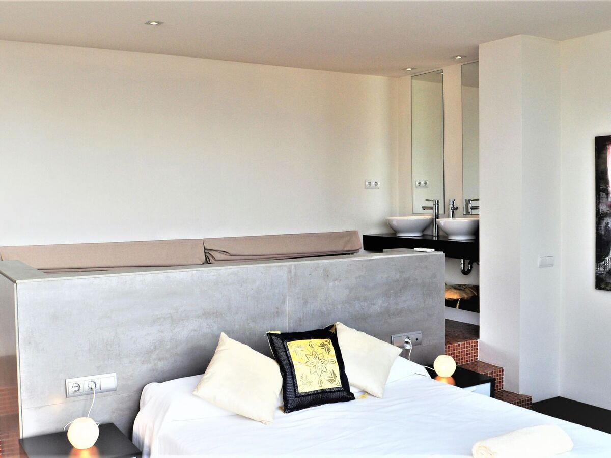 Villa moderne 4 chambres avec piscine privée à Bahia Azul - Photo 34