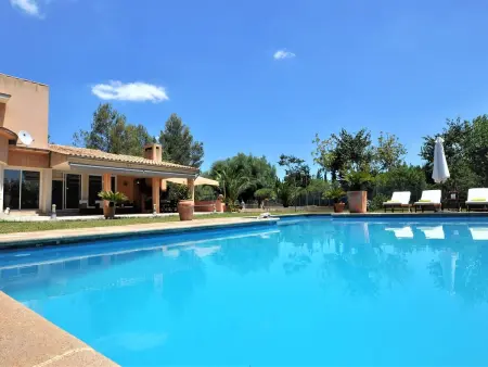Location maison à Bunyola, Villa con piscina y pista de tenis privada ideal para familias.  - WiFi Gratis