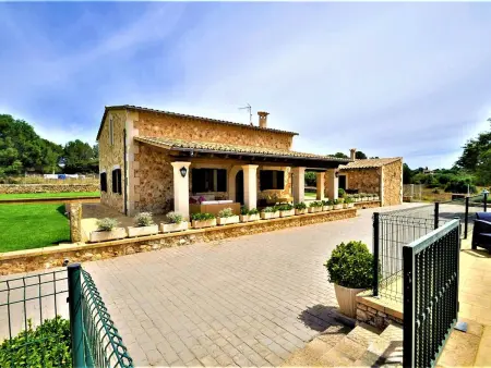 Can Borrassos - Finca 5 chambres piscine privée à Sant Jordi : photo 6