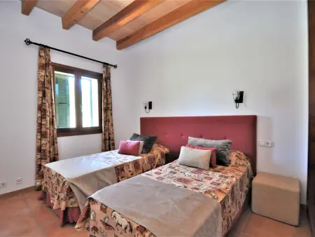 Can Borrassos - Finca 5 chambres piscine privée à Sant Jordi : photo 37