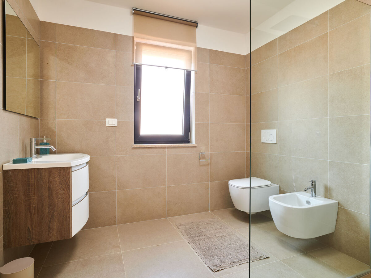 Villa Dolcea – Maison 4 chambres avec piscine à Umag - Photo 12