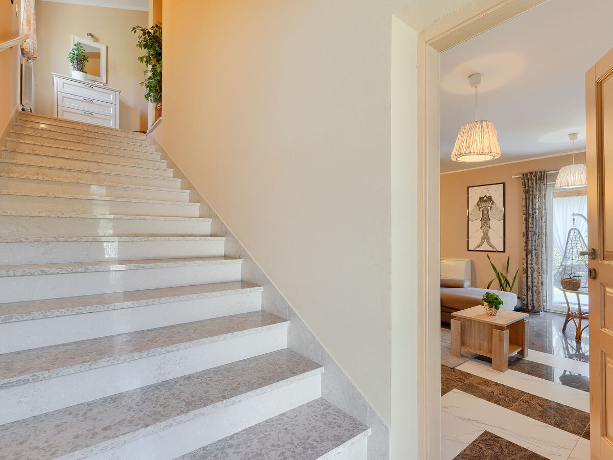 Villa Lasa à Bazgalji : maison 3 chambres avec piscine - Photo 12