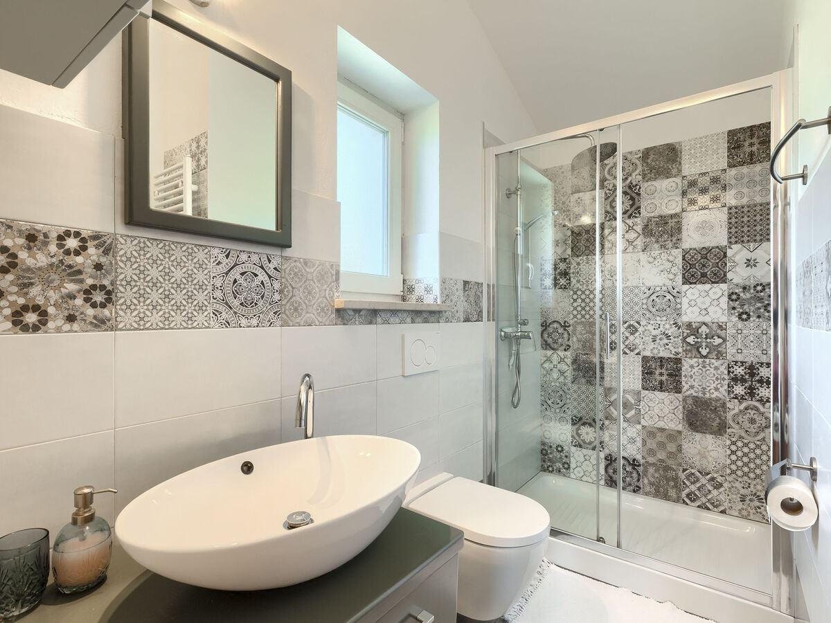 Villa Lasa à Bazgalji : maison 3 chambres avec piscine - Photo 15