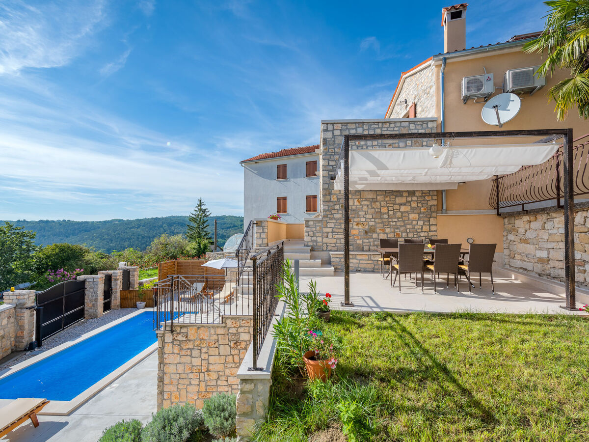 Villa Beram, maison historique 3 chambres avec piscine - Photo 15