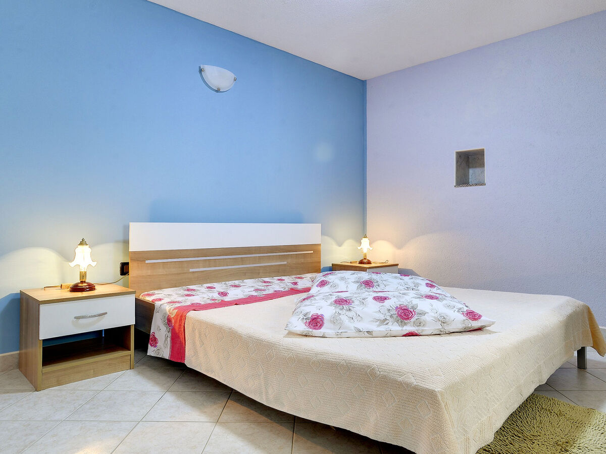 Villa Semy : maison 5 chambres avec piscine à Bazgalji - Photo 21