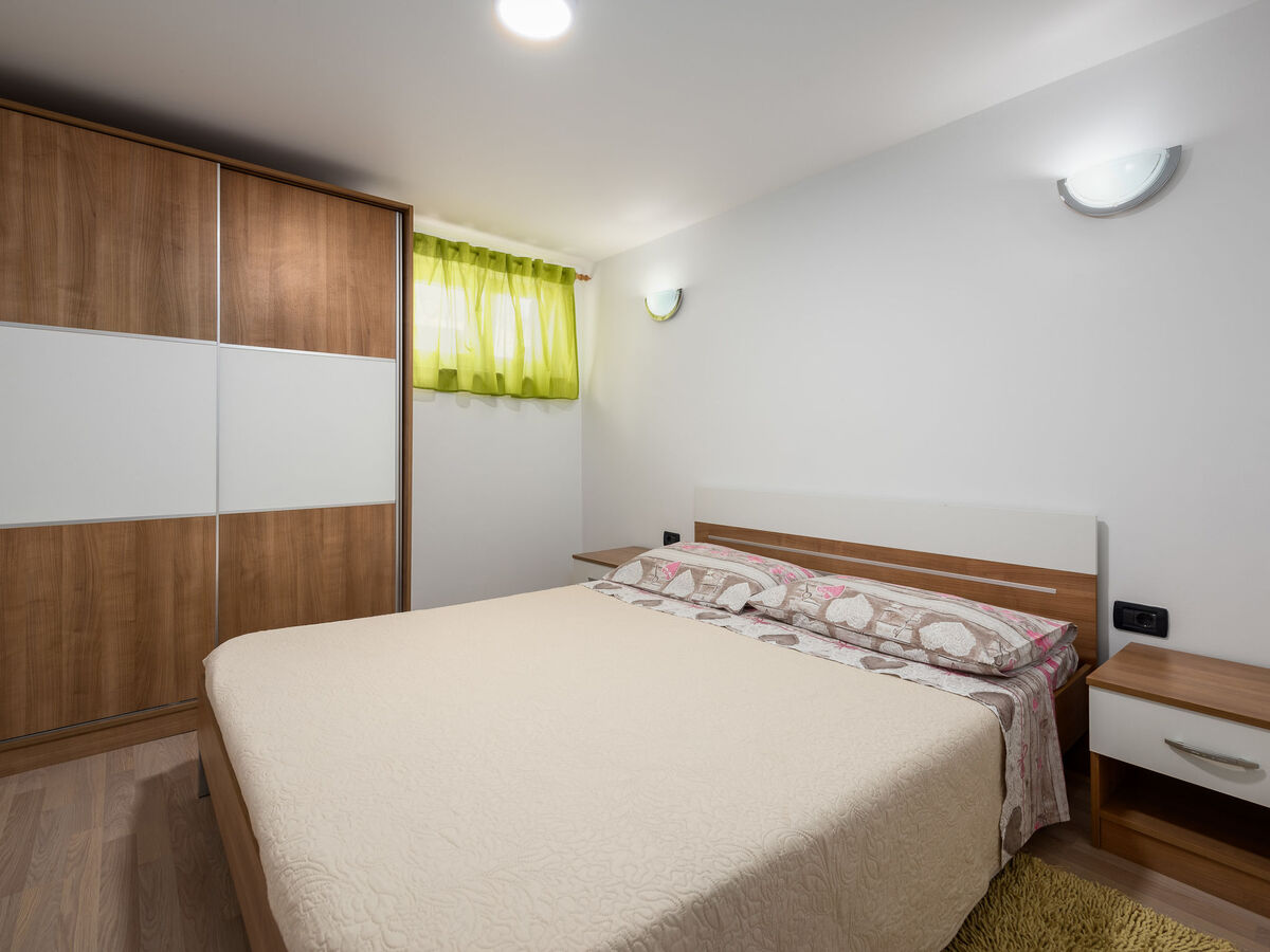 Villa Semy : maison 5 chambres avec piscine à Bazgalji - Photo 22