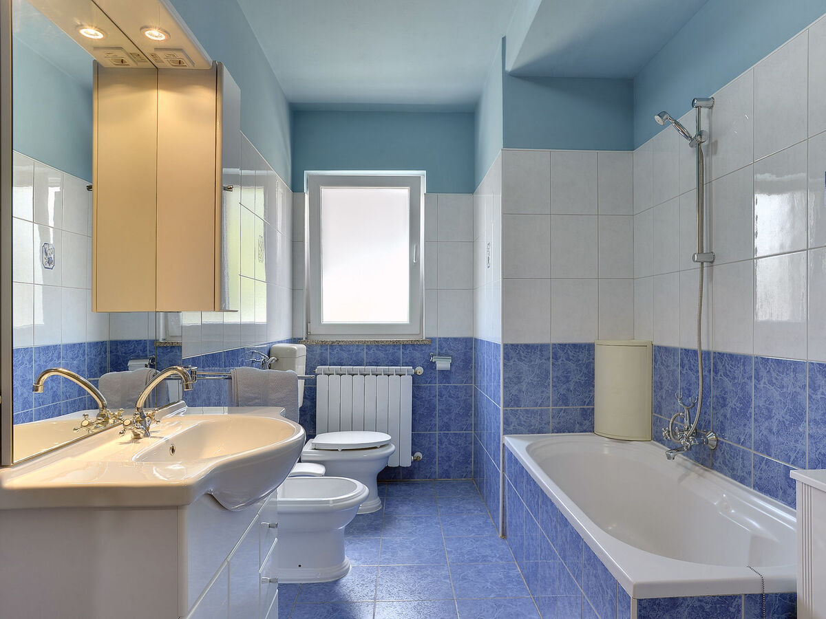 Villa Semy : maison 5 chambres avec piscine à Bazgalji - Photo 24