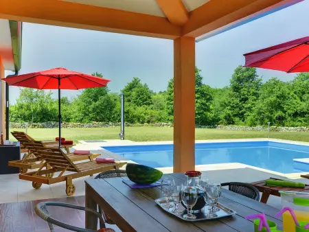 Villa Frankovici, maison 3 chambres avec piscine : photo 8