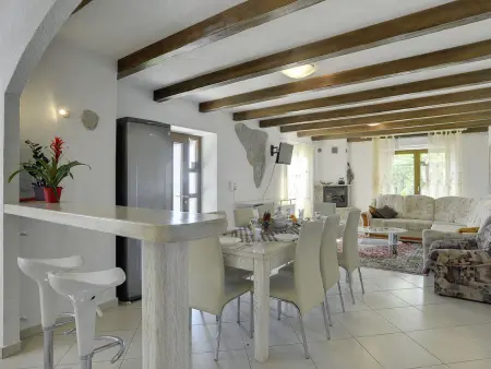 Villa Bella, maison 4 chambres avec piscine à Bazgalji : photo 32