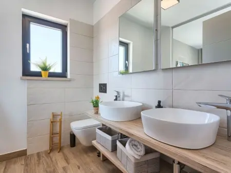 Villa Grande, 4 chambres avec piscine et jacuzzi à Poreč : photo 39