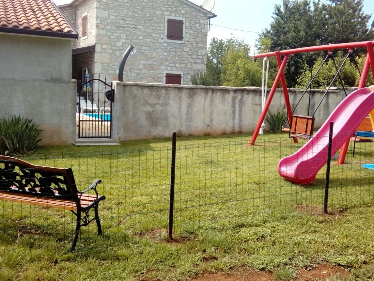 Villa Angelo & Marija, maison 6 pers. avec piscine à Poreč - Photo 20