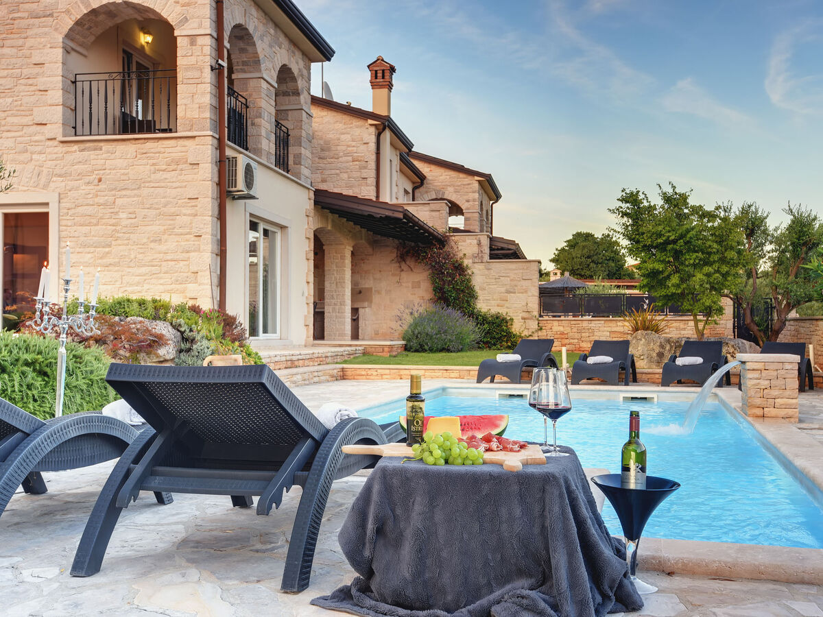 Villa Branka – Maison 4 chambres avec spa et piscine chauffée - Photo 15
