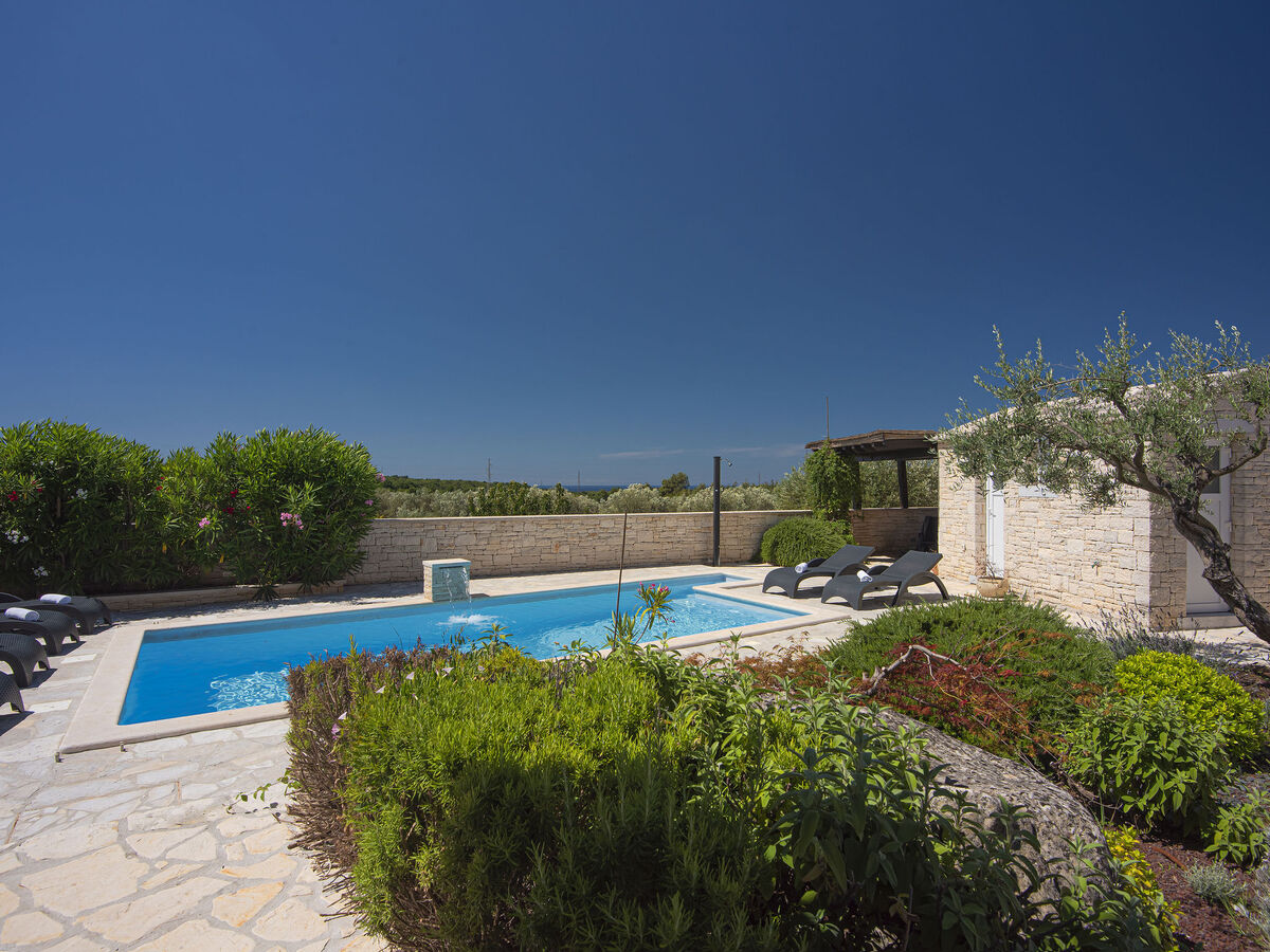 Villa Branka – Maison 4 chambres avec spa et piscine chauffée - Photo 19
