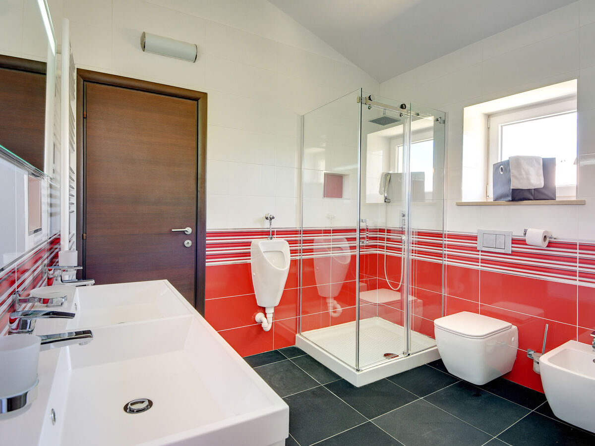 Villa Branka – Maison 4 chambres avec spa et piscine chauffée - Photo 32