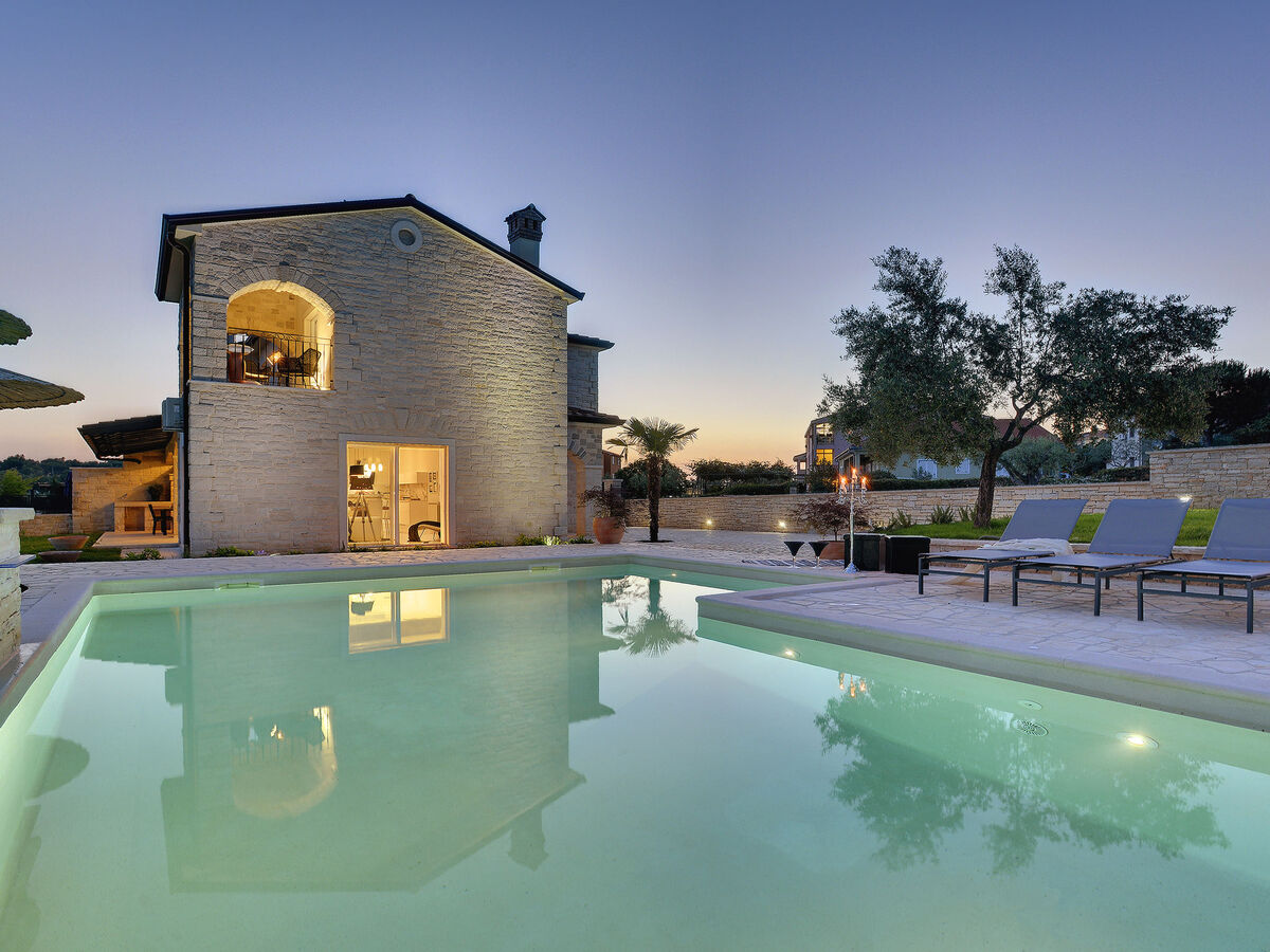 Villa Paradiso – Maison 4 chambres avec piscine chauffée à Rovinj - Photo 16