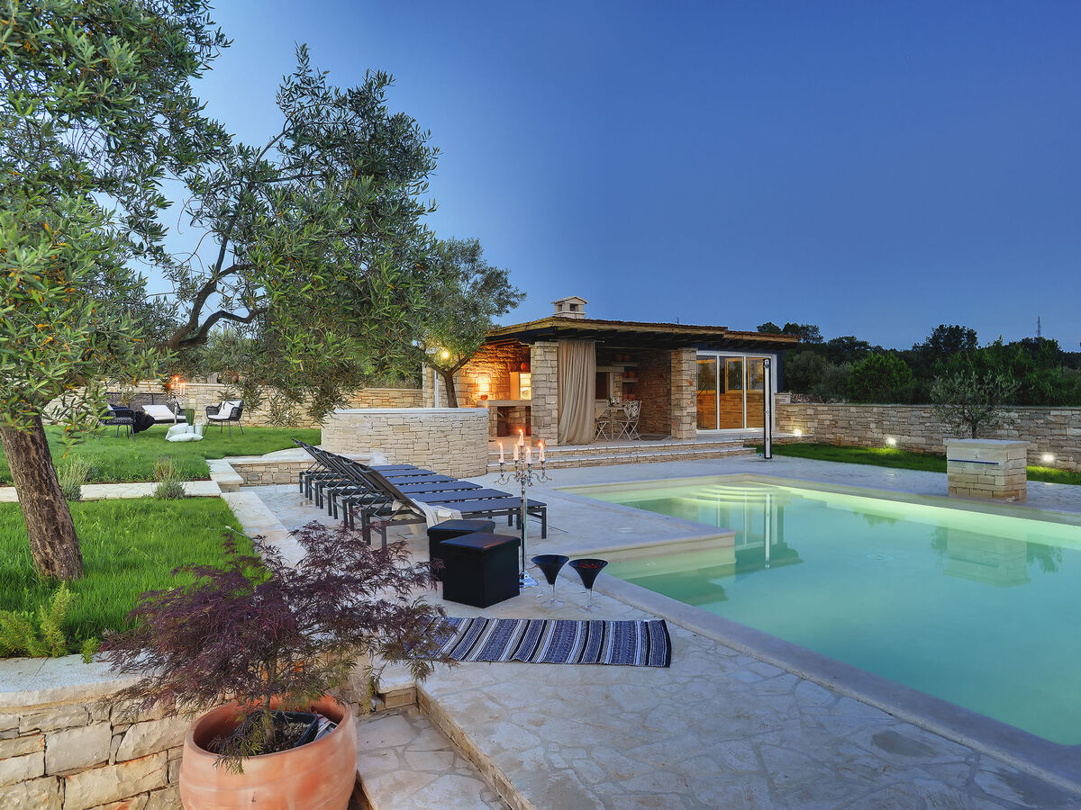 Villa Paradiso – Maison 4 chambres avec piscine chauffée à Rovinj - Photo 21