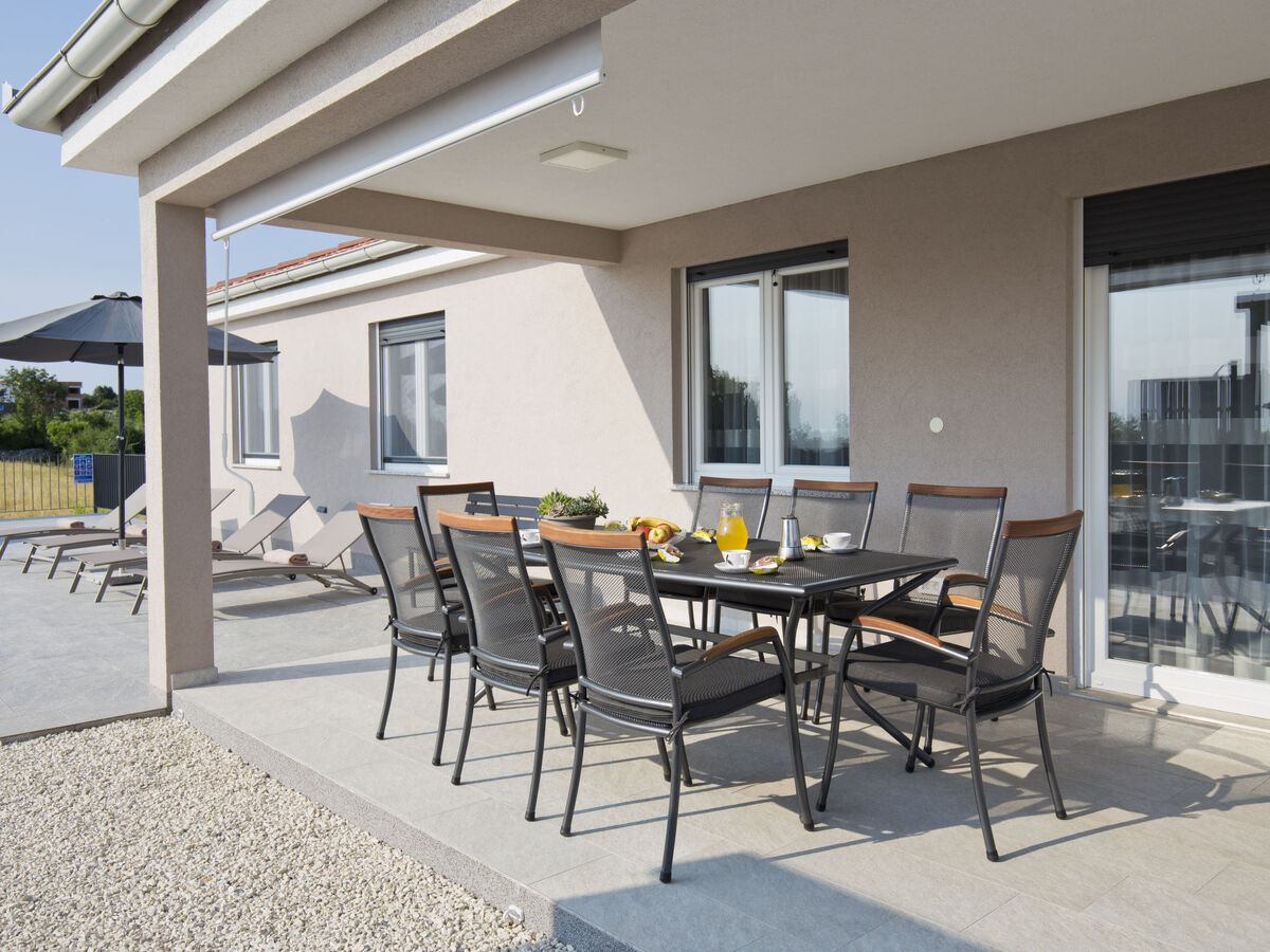 Villa LeMi : maison 3 chambres avec piscine privée - Photo 12