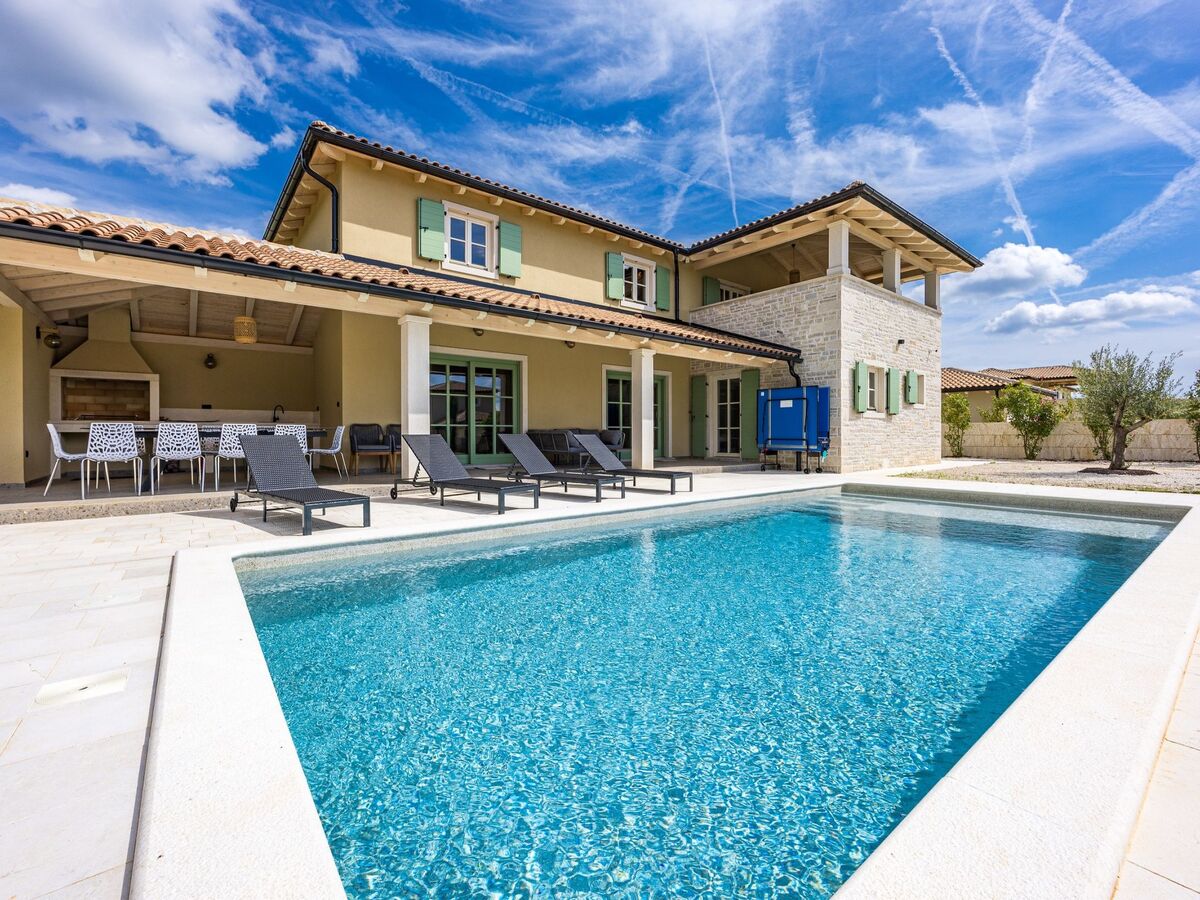 Villa Lunistra, maison 4 chambres avec piscine à Cere - Photo 1