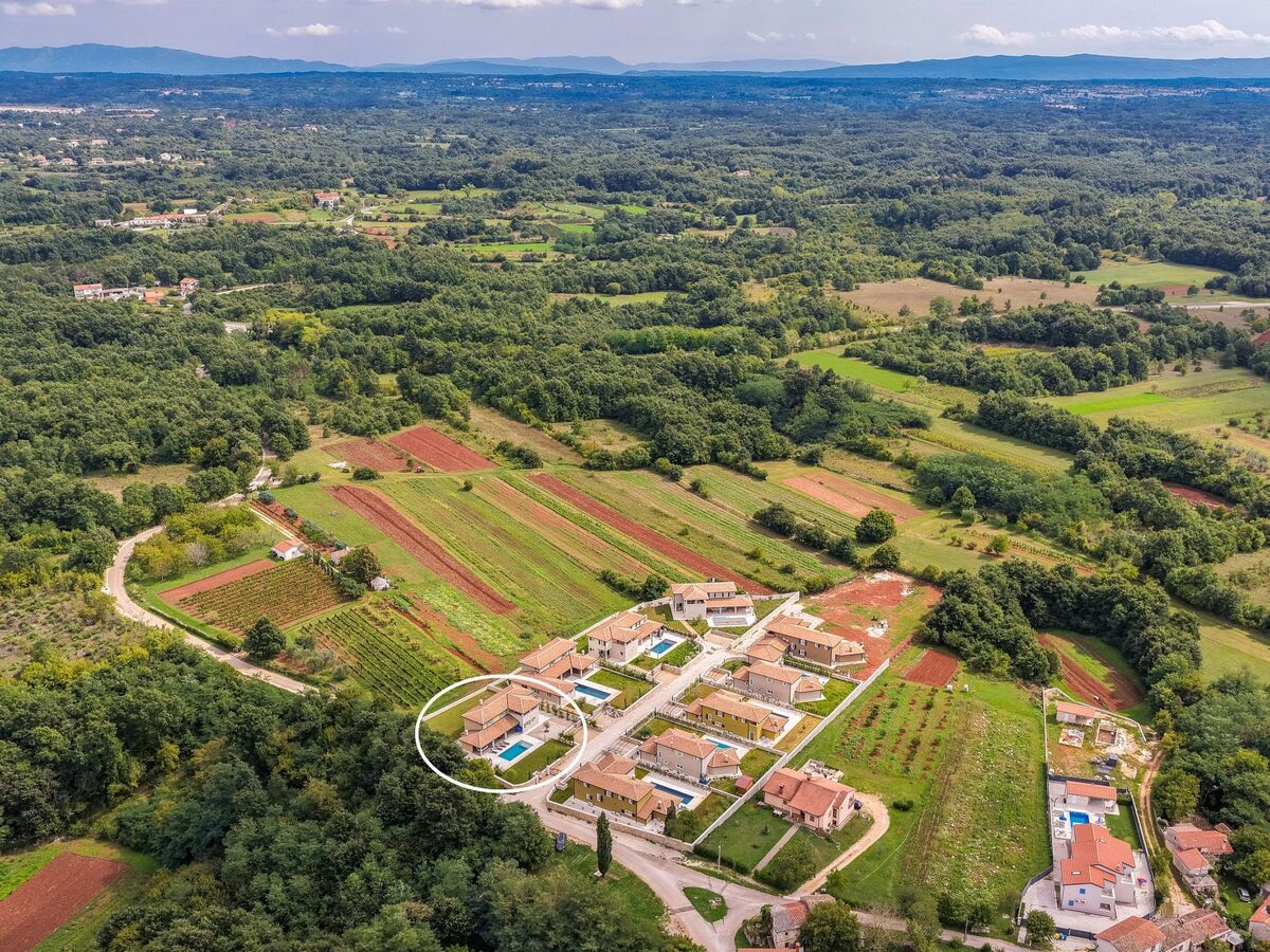 Villa Lunistra, maison 4 chambres avec piscine à Cere - Photo 11