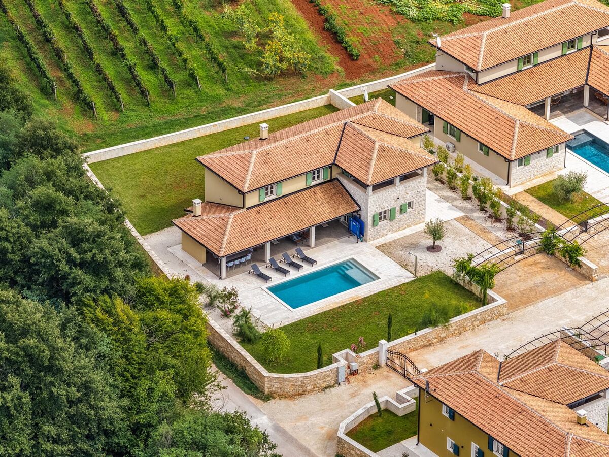 Villa Lunistra, maison 4 chambres avec piscine à Cere - Photo 13