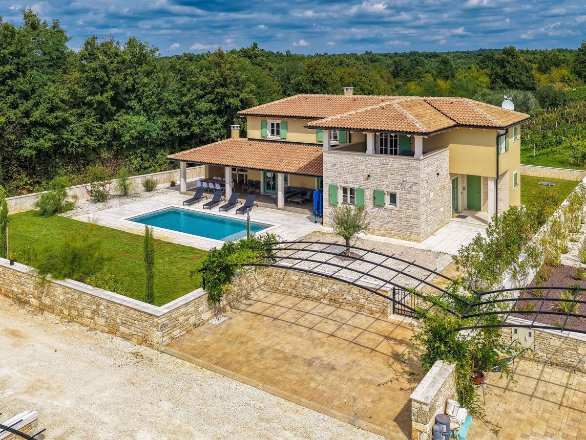 Villa Lunistra, maison 4 chambres avec piscine à Cere - Photo 15