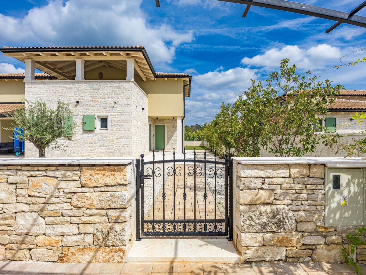 Villa Lunistra, maison 4 chambres avec piscine à Cere - Photo 16