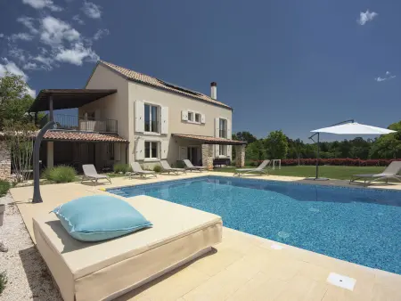 Villa My Koltrina avec piscine à Bokordici : photo 3
