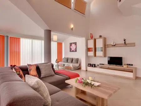 Villa Marcelia : 2 maisons, piscine privée, 16 personnes : photo 27