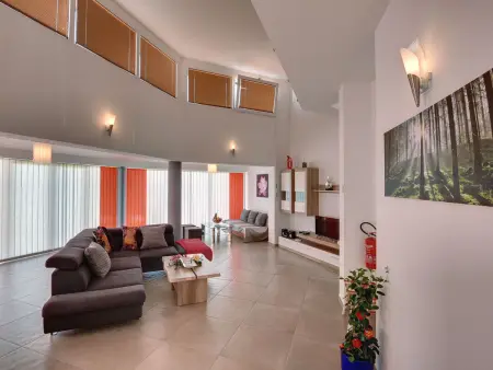 Villa Marcelia : 2 maisons, piscine privée, 16 personnes : photo 28