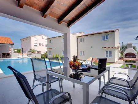 Villa Marcelia : 2 maisons, piscine privée, 16 personnes : photo 53