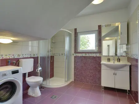 Villa Zeus à Bokordici – piscine et terrasse pour 9 : photo 32
