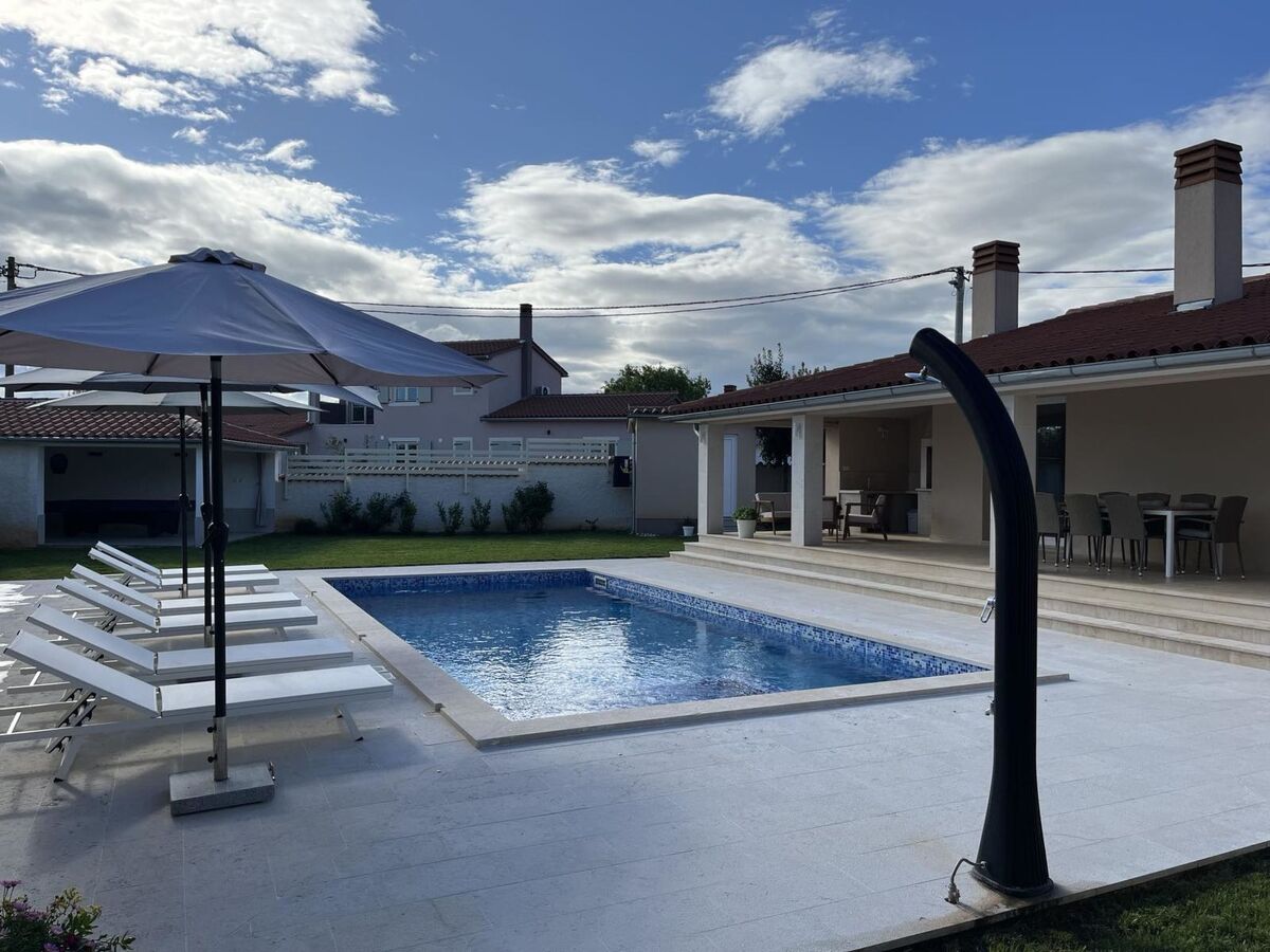 Villa Lu, maison 8 personnes avec piscine privée - Photo 3