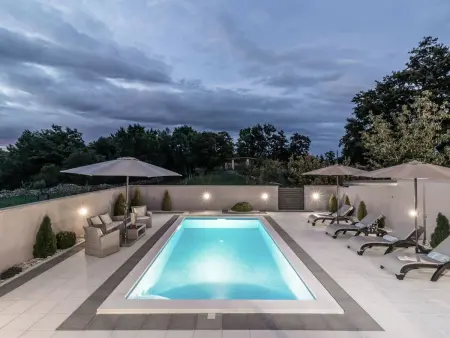 Villa Paola - Maison 2 chambres avec piscine privée
