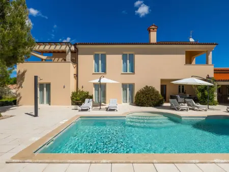 Villa Nirvana : maison 4 chambres avec piscine et sauna : photo 5