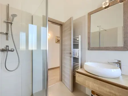 Villa Nirvana : maison 4 chambres avec piscine et sauna : photo 16