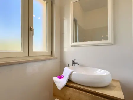 Villa Nirvana : maison 4 chambres avec piscine et sauna : photo 23