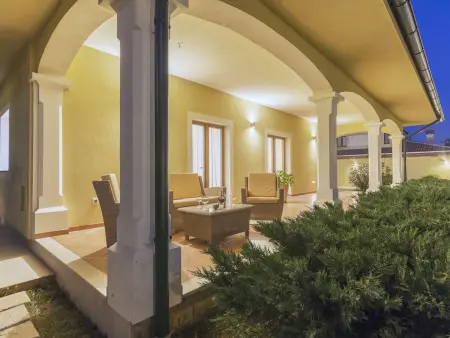 Villa Monica – Maison 4 chambres avec piscine privée : photo 14