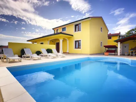 Villa Monica – Maison 4 chambres avec piscine privée : photo 25
