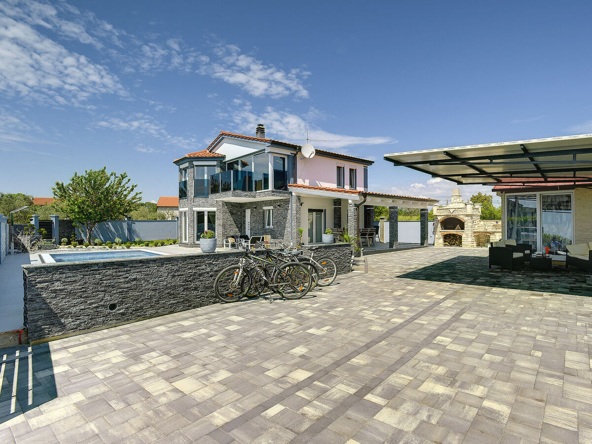 Villa Danijela : 2 appartements, piscine à Fažana - Photo 7